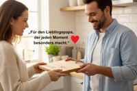 Personalisiertes Schneidebrett mit Messer für Papa – „Lieblings PAPA“ Geschenk aus Escheholz